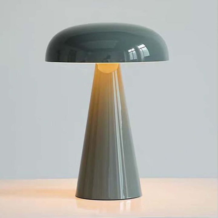 Diluvo Table Light – Simple & Creative Mushroom Lighting