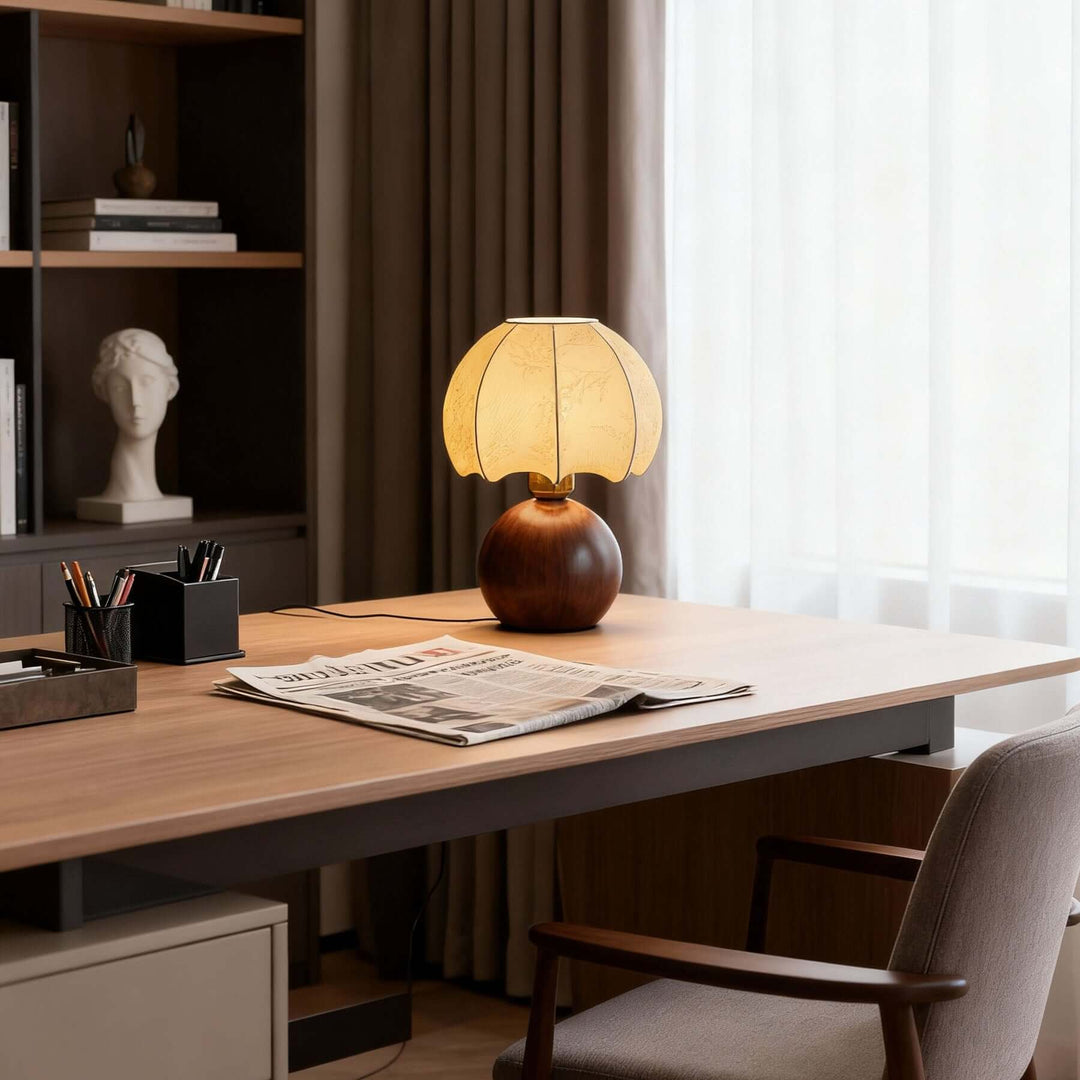 Heravi Table Lamp – French Retro Fabric Lamp for Living Room