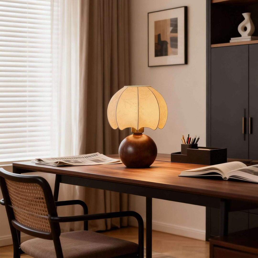 Heravi Table Lamp – French Retro Fabric Lamp for Living Room