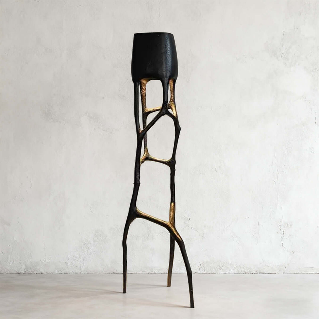 Kairo Sculpture Floor Lamp – Creative Art Sculpture Decorations