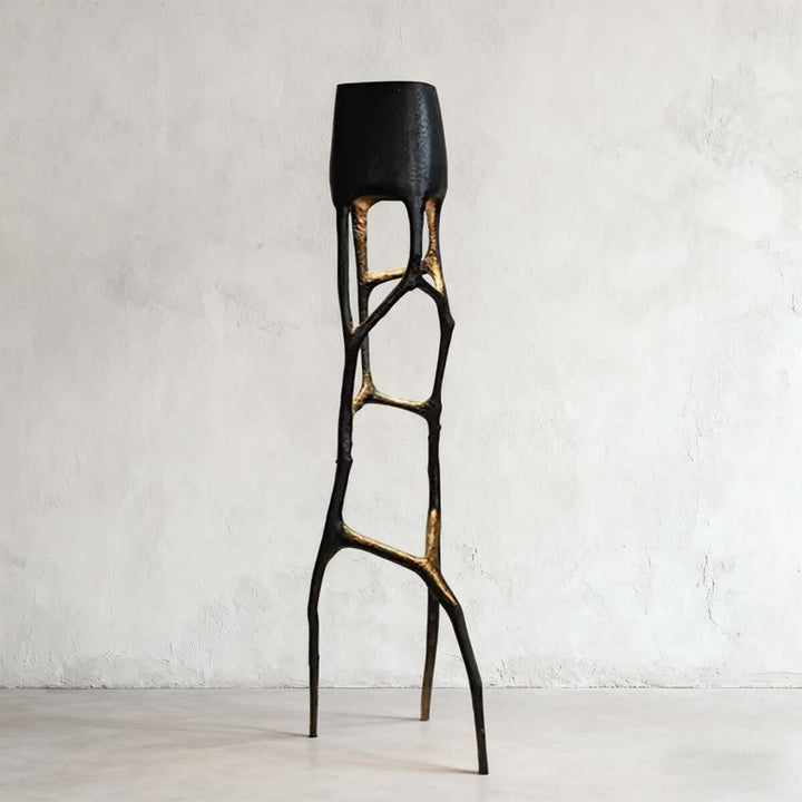 Kairo Sculpture Floor Lamp – Creative Art Sculpture Decorations