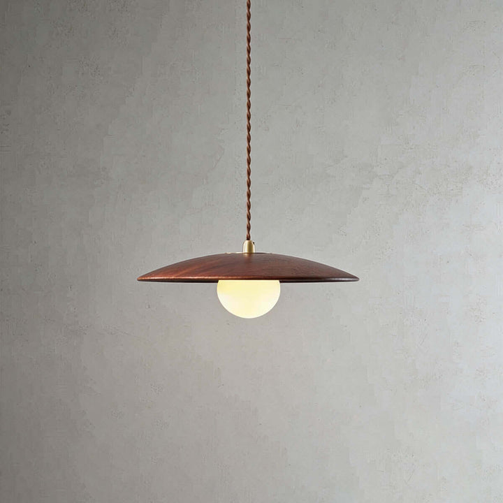 Kemiro Pendant Light