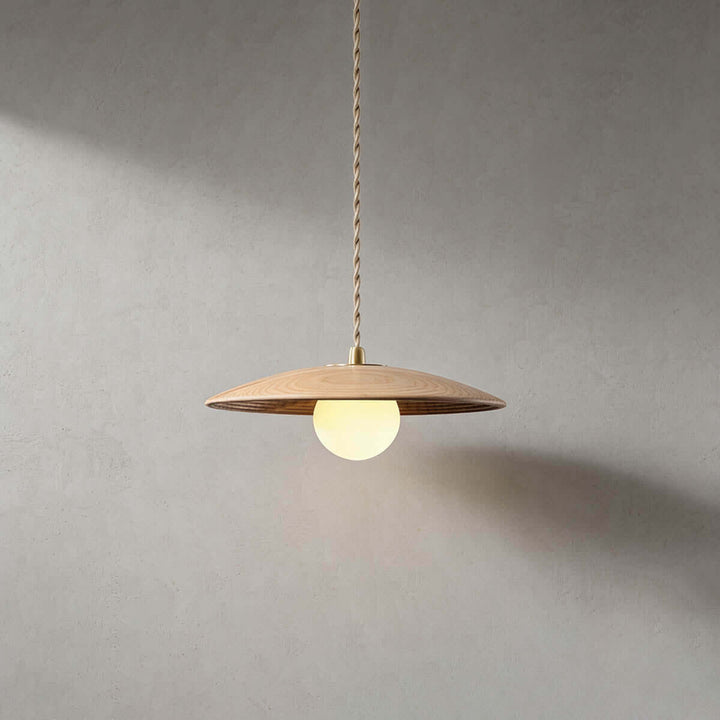 Kemiro Pendant Light