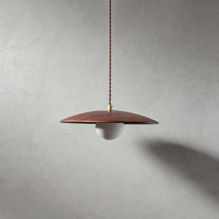 Kemiro Pendant Light