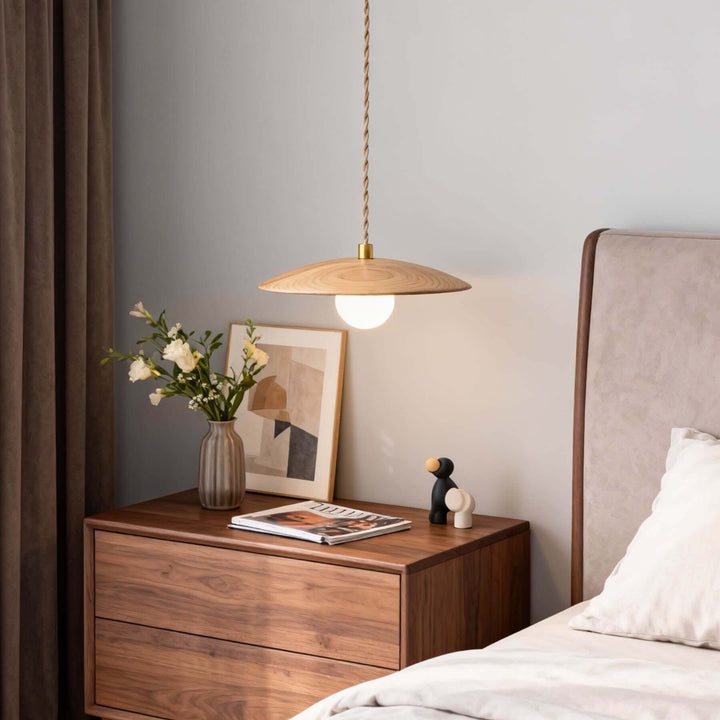 Kemiro Pendant Light