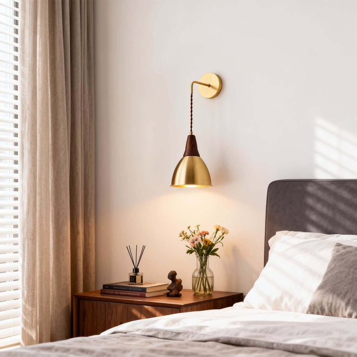 Lavino Wall Light - Modern Minimalist Brass Bedside Decor