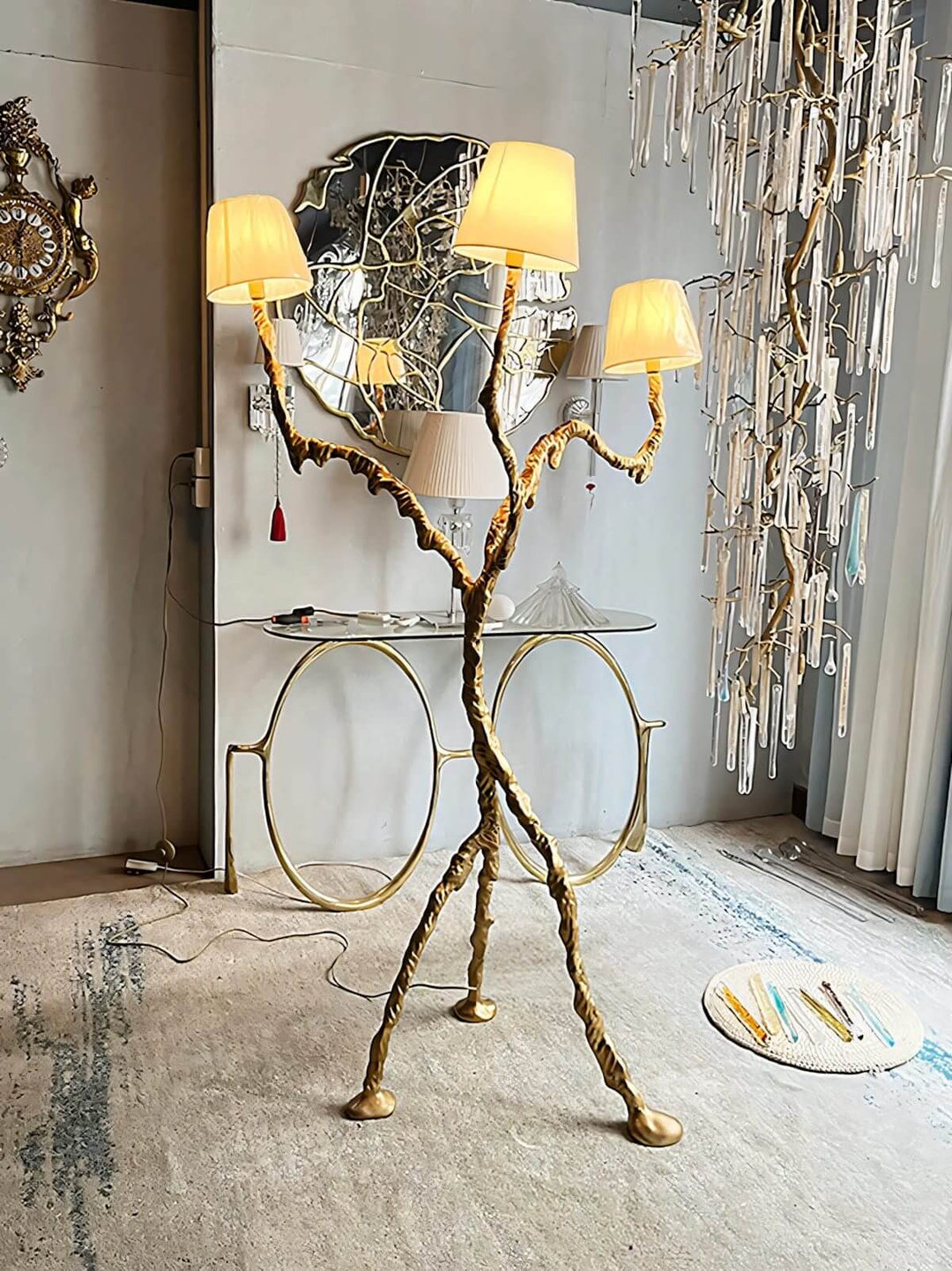 Lenvin Floor Lamp – Creative Art Sculpture Lighting