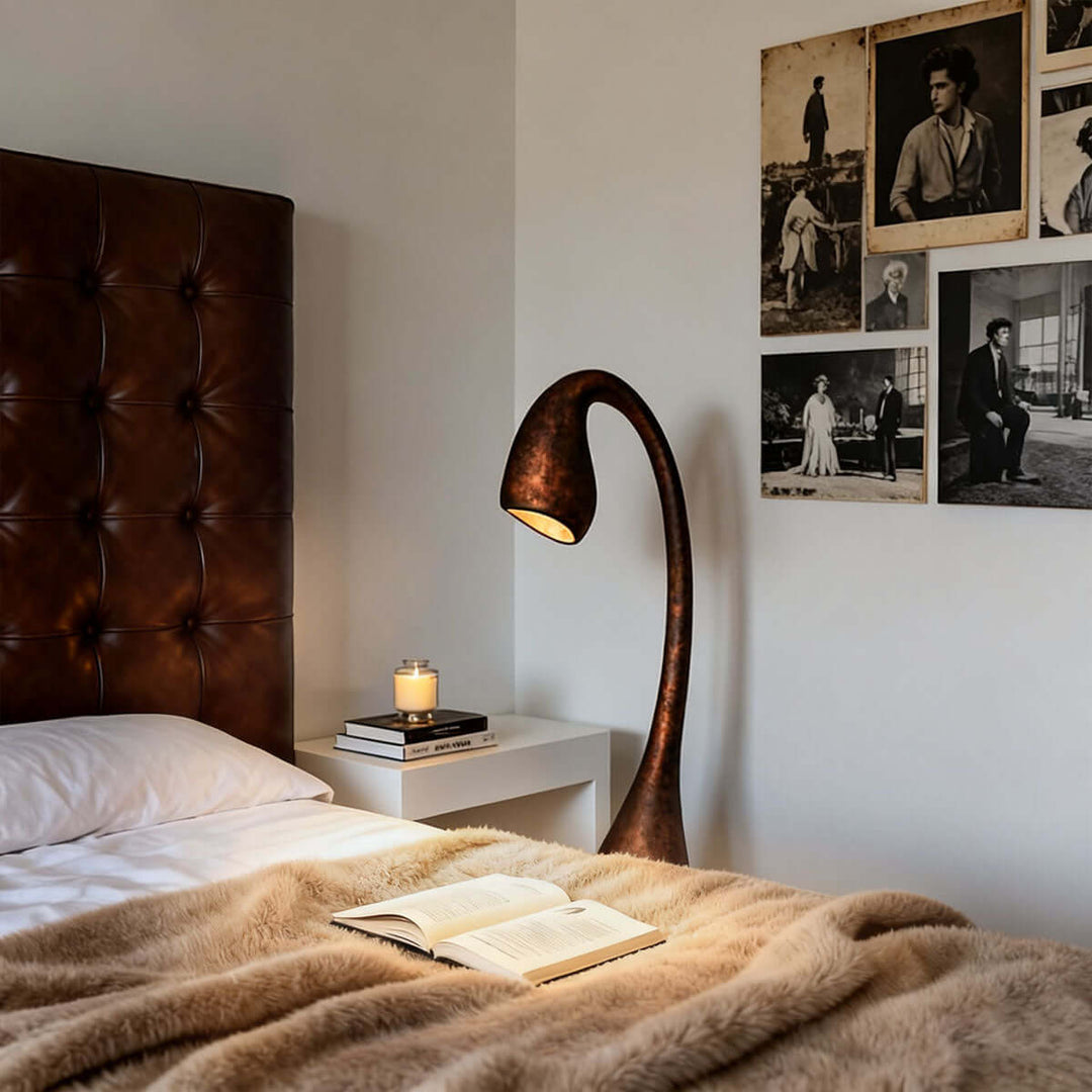 Lirno Sculptural Table Lamp