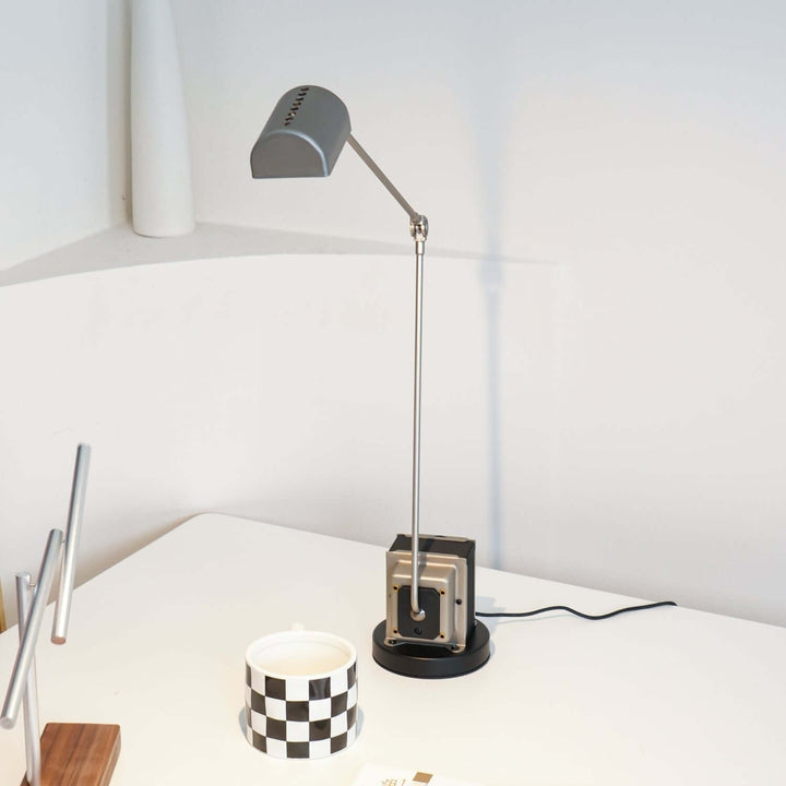 Lomire Table Lamp – Simple Retro Industrial Style