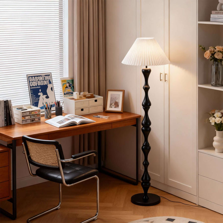 Lunor Floor Lamp – French Style Vintage Fabric Floor Lamp