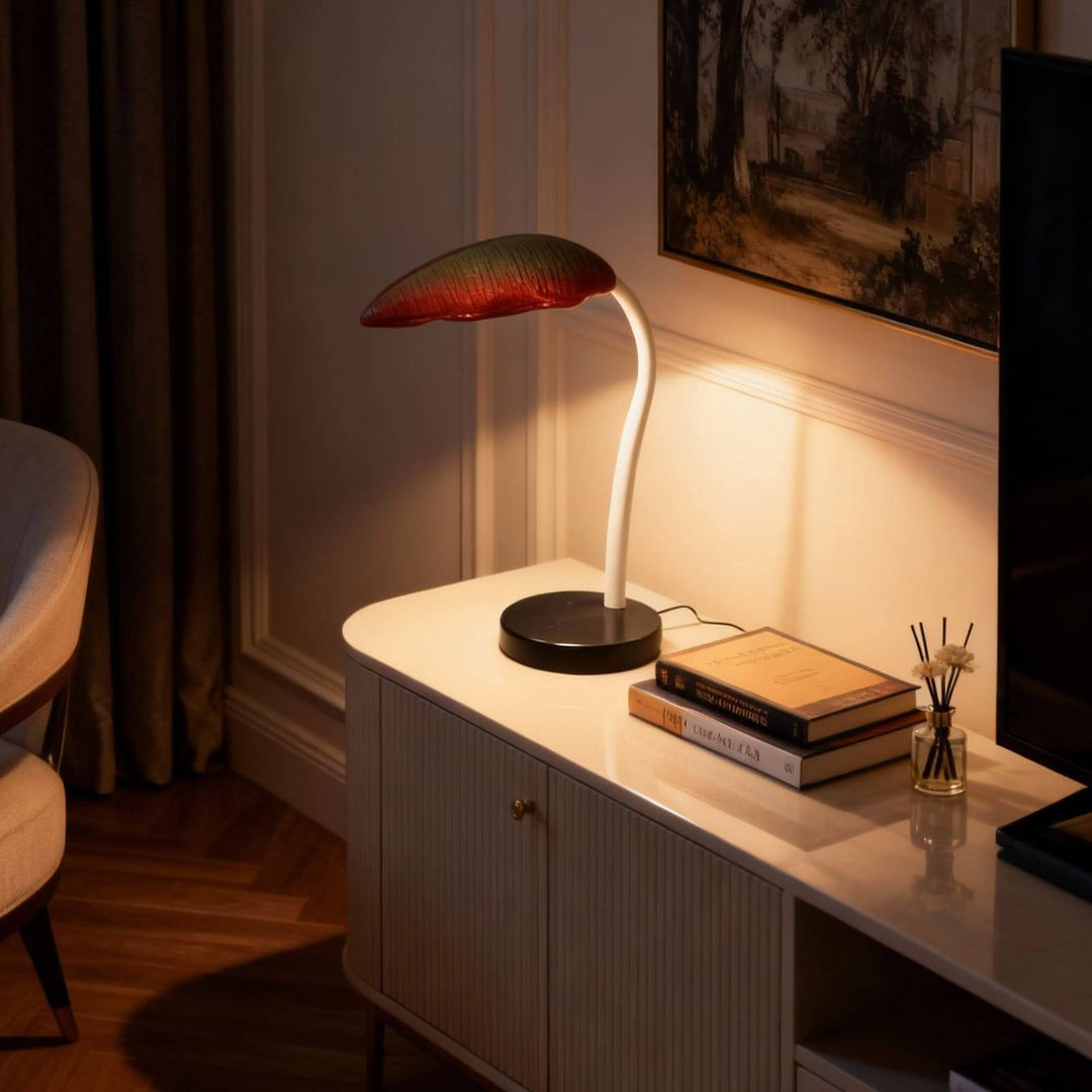 Luvomi Resin Sculpture Table Lamp – Artistic Decorative Light
