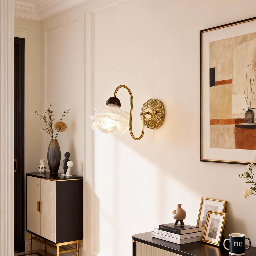 Maruvo Wall Light – Vintage French Creative Floral Glass Lighting