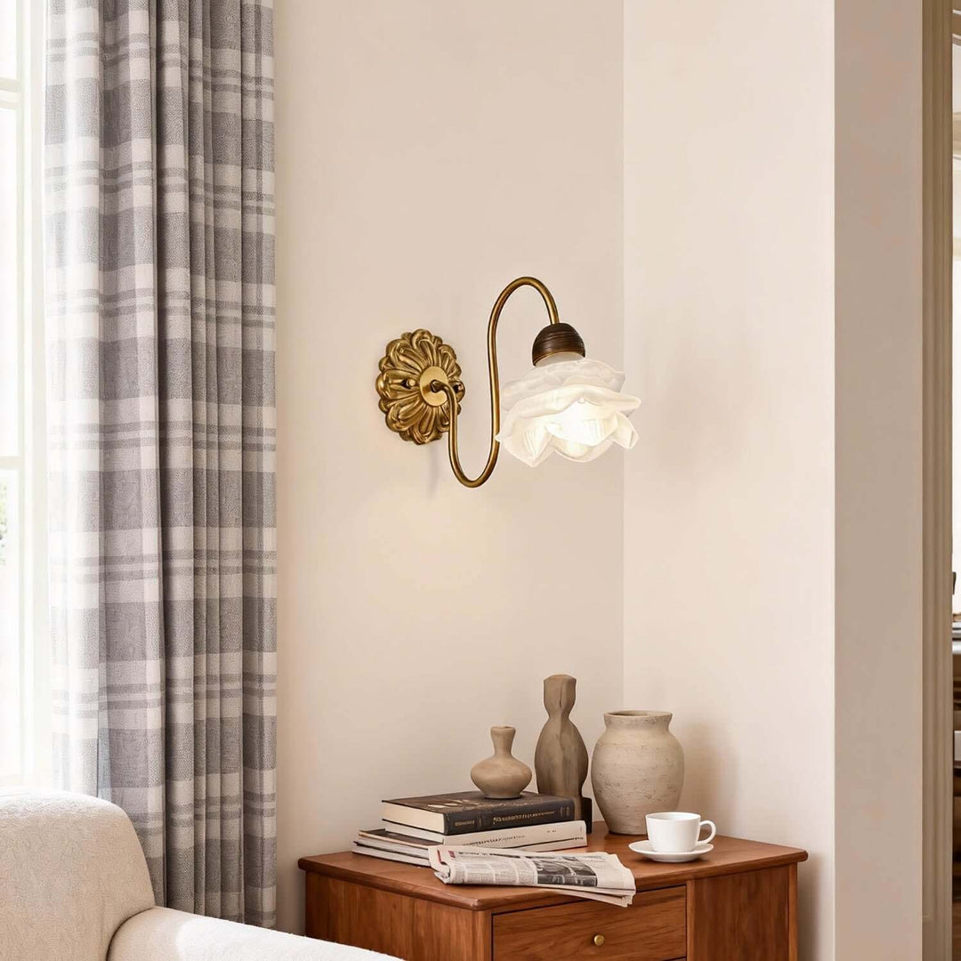 Maruvo Wall Light – Vintage French Creative Floral Glass Lighting