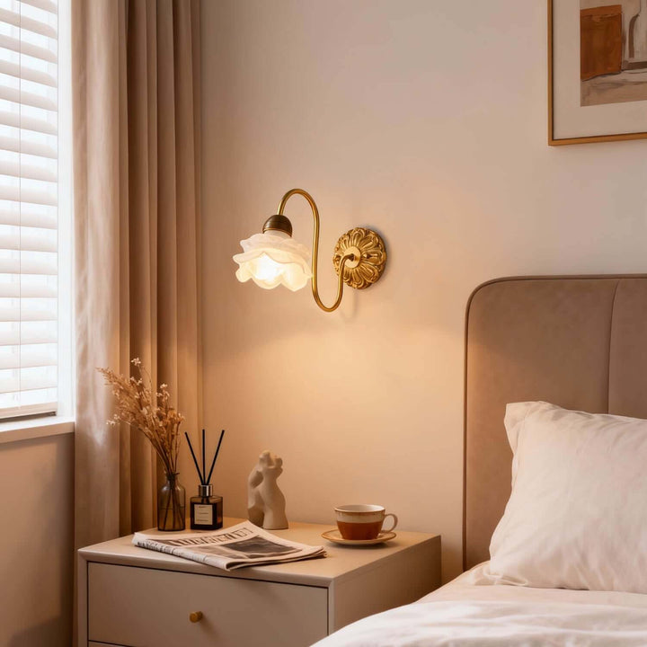 Maruvo Wall Light – Vintage French Creative Floral Glass Lighting