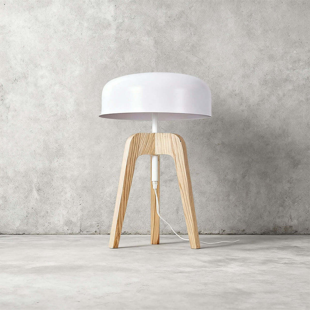 Rynae Table Lamp – Nordic Modern Solid Wood Study Light