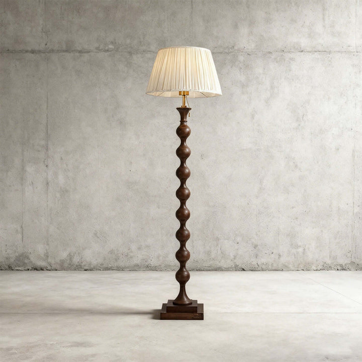 Benvor Floor Lamp