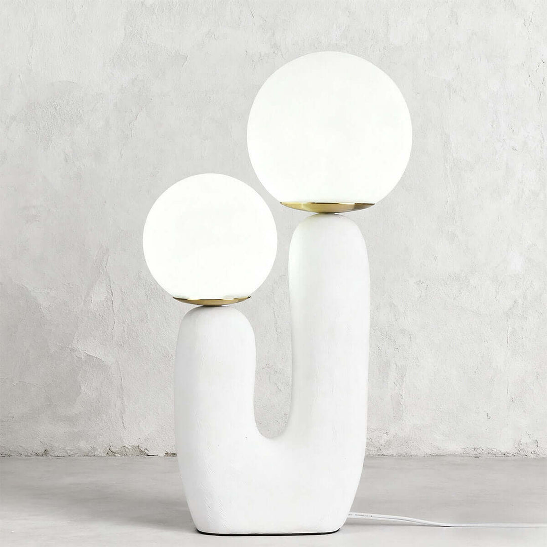 Oo Rough Table Lamp