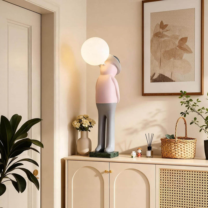 Molunu Sculptural Table Lamp – Interesting Cream Table Light