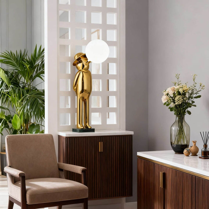 Molunu Sculptural Table Lamp – Interesting Cream Table Light