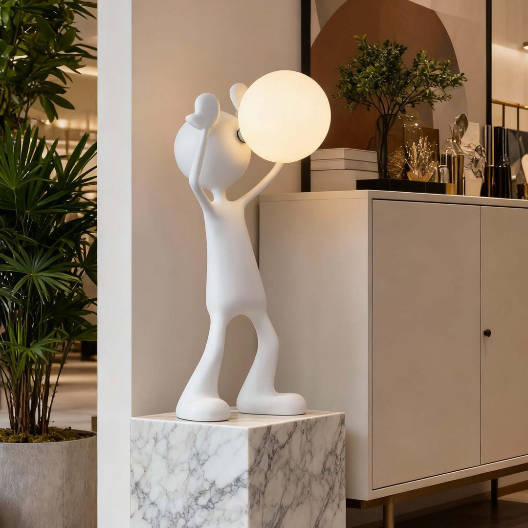 Nuvako White Lamp – Sculptural Art Deco Table Light