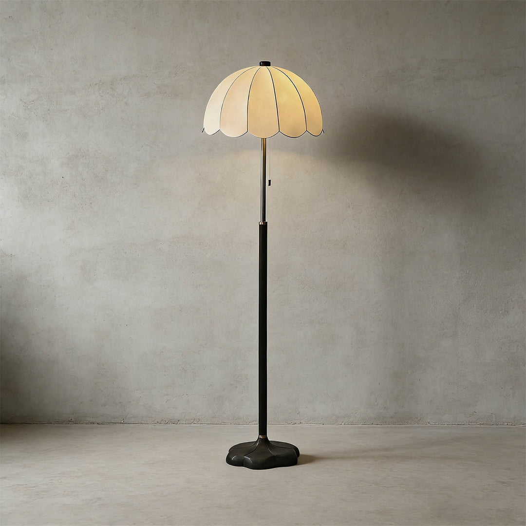 Nuvro Floor Lamp