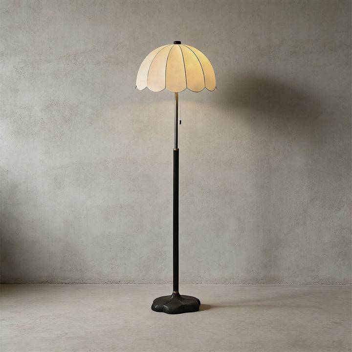 Nuvro Floor Lamp