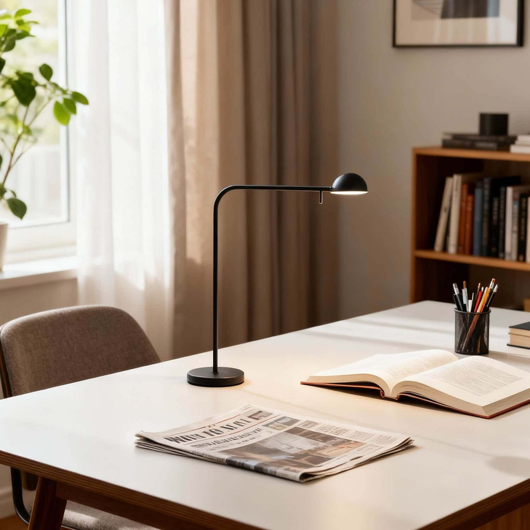 Pelano Table Lamp - Contemporary Minimalist Aluminum Office Lamp