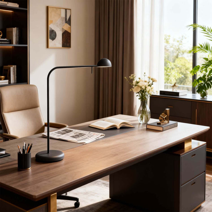 Pelano Table Lamp - Contemporary Minimalist Aluminum Office Lamp