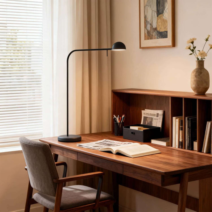 Pelano Table Lamp - Contemporary Minimalist Aluminum Office Lamp