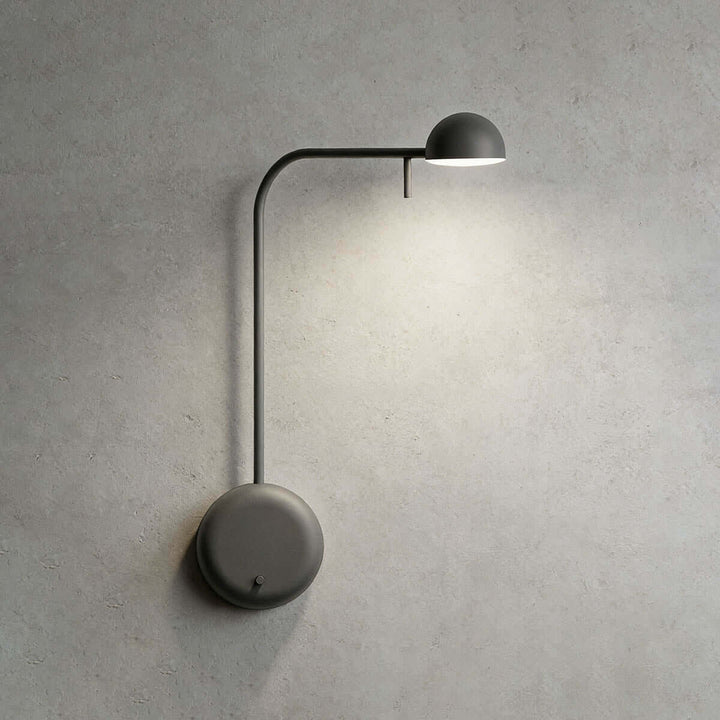 Pelano Wall Light Style C – Modern Minimalist Bedroom Ambiance