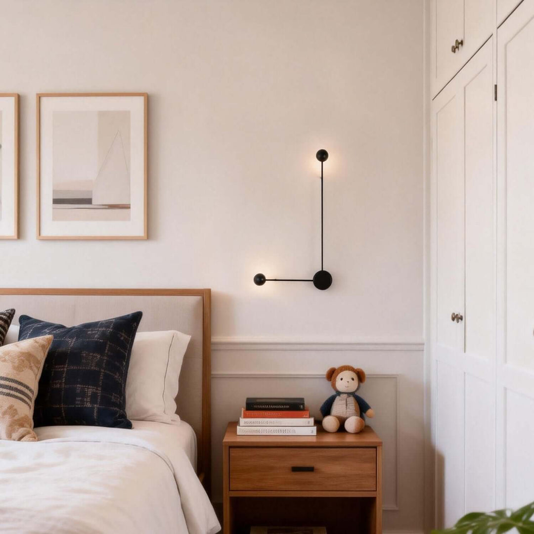 Pelano Wall Light Style D – Modern Minimalist Bedside Ambiance