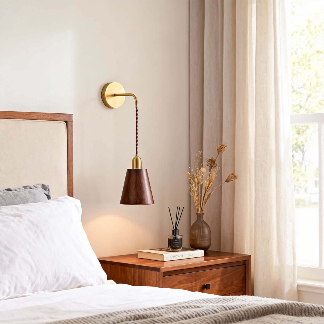 Qivora Wall Light - Modern Minimal Wood Bedside Decor