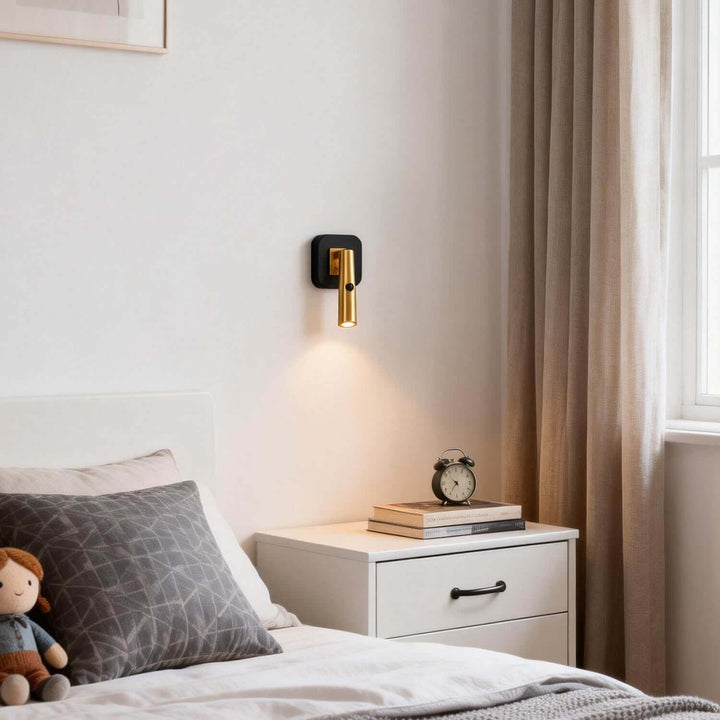 Quoril Wall Light – Minimal Creative Rotatable Reading Lamp