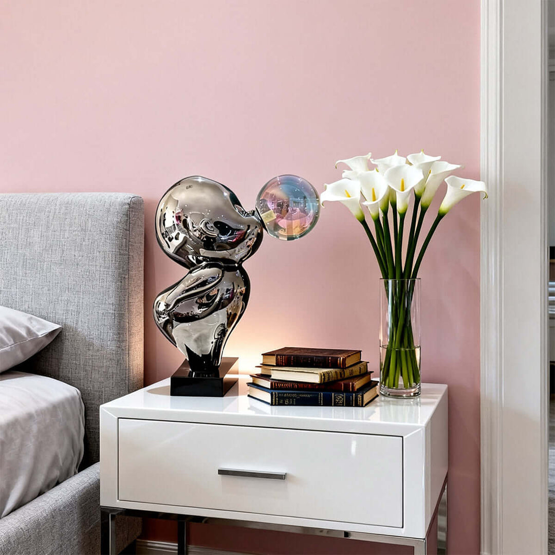 Selvina Sculpture Table Lamp – Creative Cartoon Art Resin Decoration