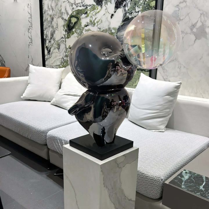 Selvina Sculpture Table Lamp – Creative Cartoon Art Resin Decoration