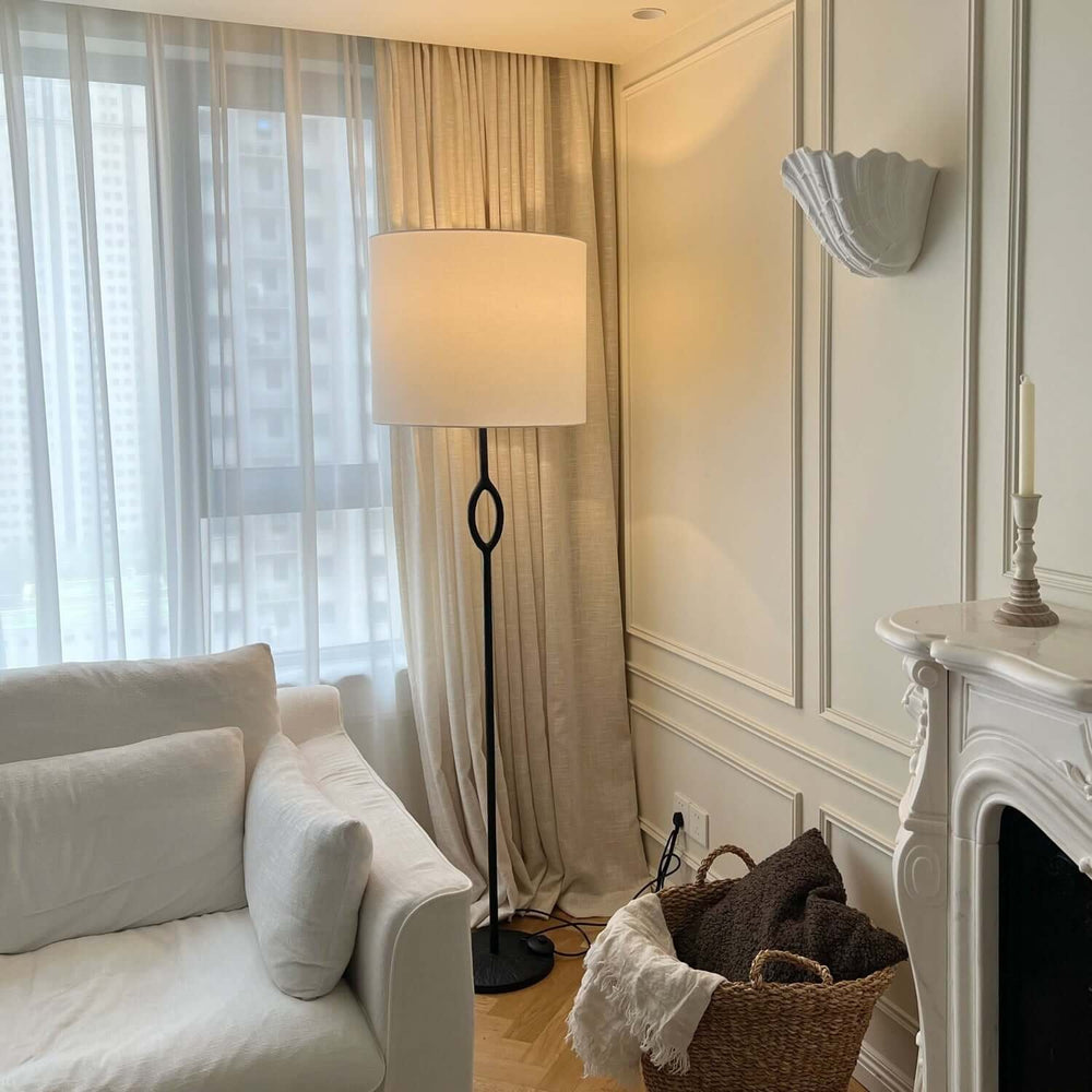 Solin Floor Lamp – Modern Minimalist Resin Fabric Lighting