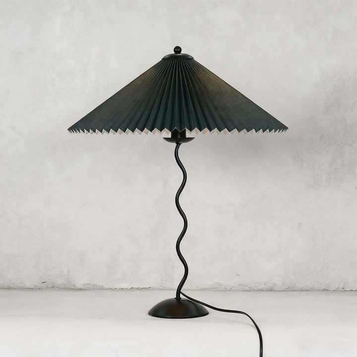 Squiggle Table Lamp | Nordic Retro Pleated Fabric Decorative Lamp