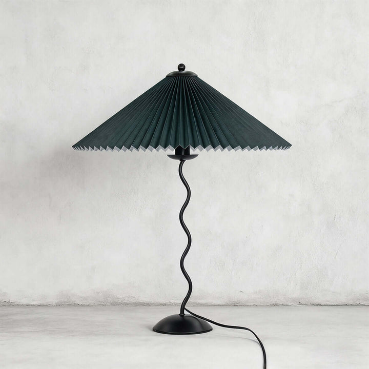 Squiggle Table Lamp | Nordic Retro Pleated Fabric Decorative Lamp