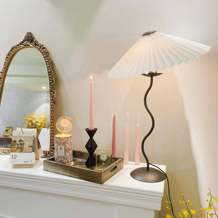 Squiggle Table Lamp | Nordic Retro Pleated Fabric Decorative Lamp