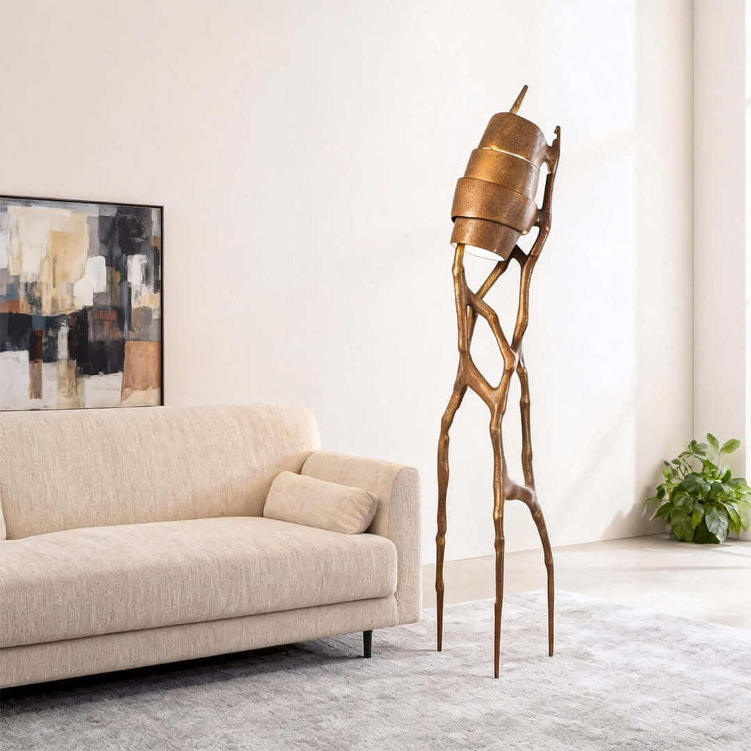 Teyra Sculpture Floor Lamp – Fashionable Art Sculpture Ornament