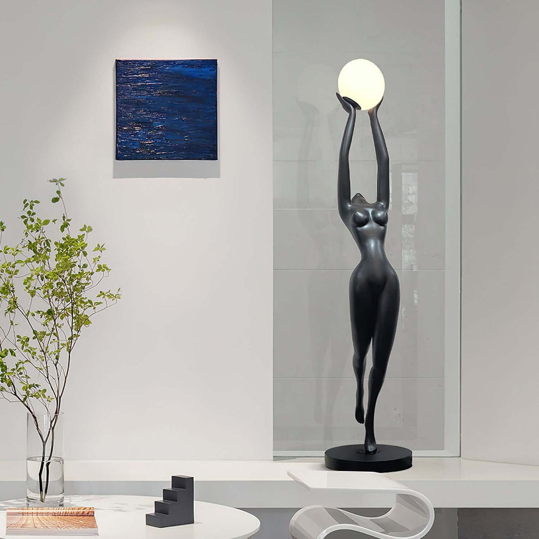 Tovlia Sculpture Floor Lamp – Abstract Portrait Art Resin