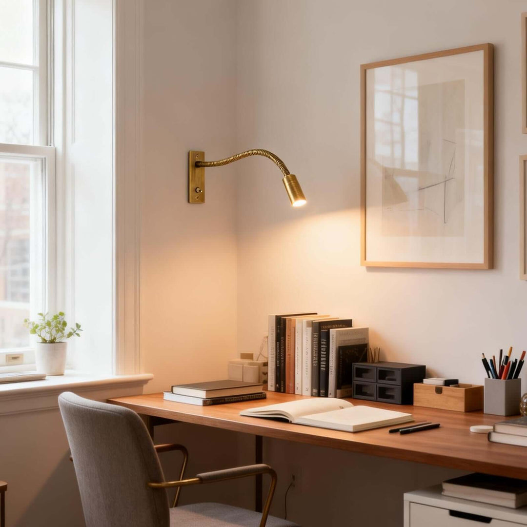 Tynlo Wall Light – Minimalist Creative Bedside Reading Lamp