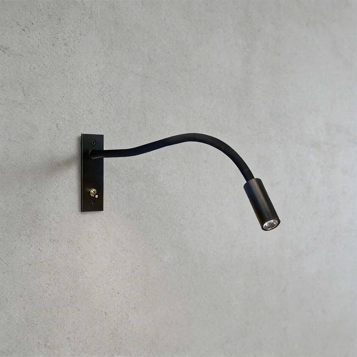 Tynlo Wall Light – Minimalist Creative Bedside Reading Lamp