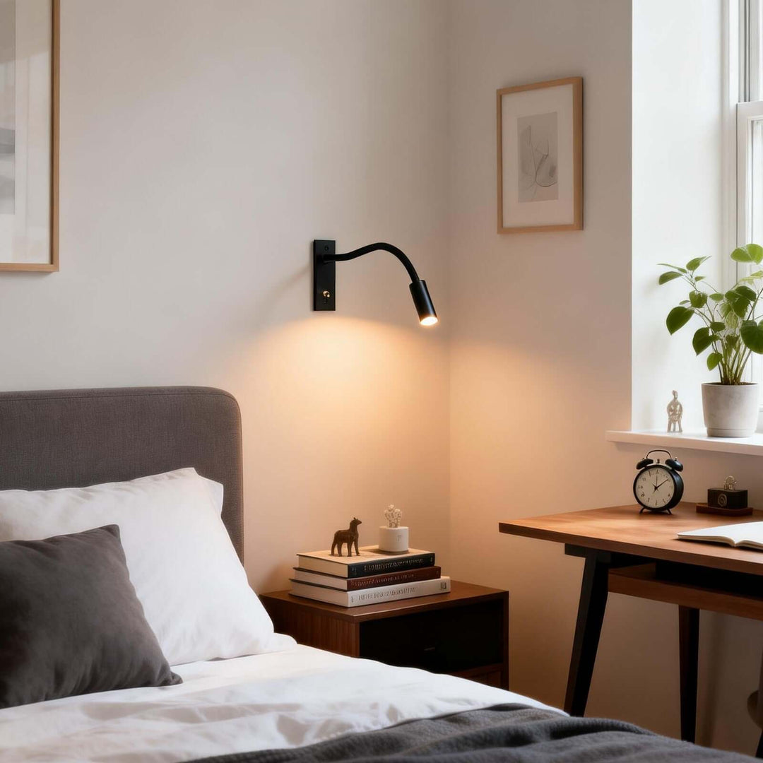 Tynlo Wall Light – Minimalist Creative Bedside Reading Lamp