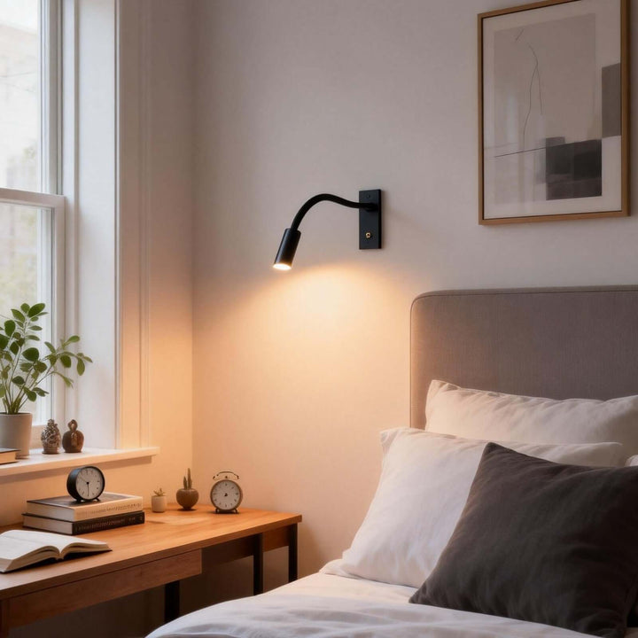 Tynlo Wall Light – Minimalist Creative Bedside Reading Lamp
