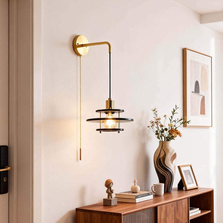 Varexi Wall Light – Mid-Century Vintage Entryway Lighting