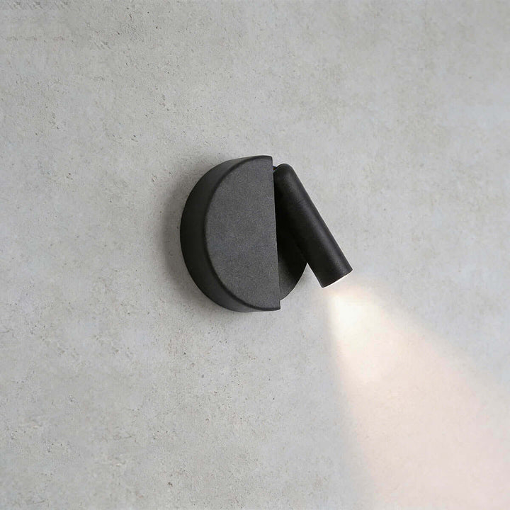 Veqti Wall Light – Modern Minimalist Bedside Sconce