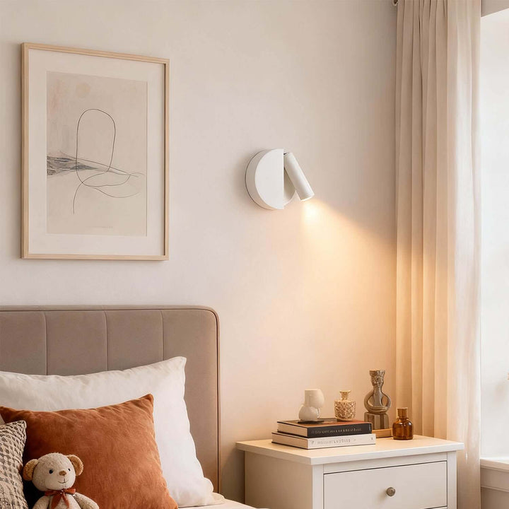 Veqti Wall Light – Modern Minimalist Bedside Sconce