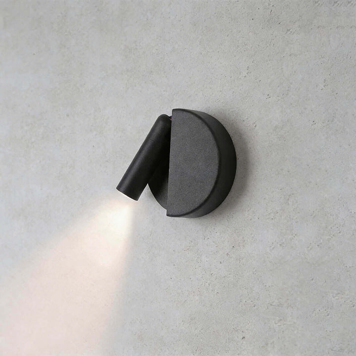 Veqti Wall Light – Modern Minimalist Bedside Sconce