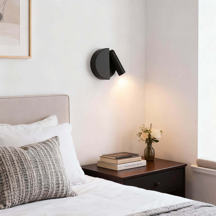 Veqti Wall Light – Modern Minimalist Bedside Sconce